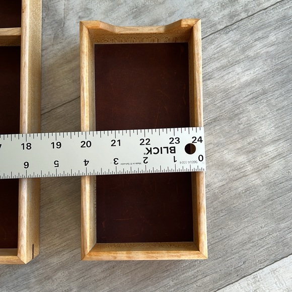 Handcrafted dice trays with tower - Picture 11 of 12